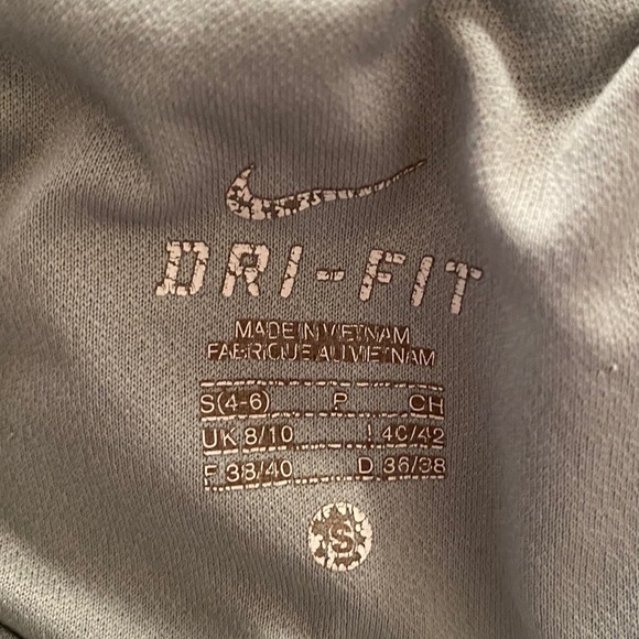 NIKE Dri-fit shorts - Picture 4 of 5